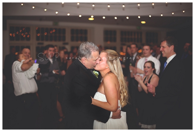 bride and groom last dance 