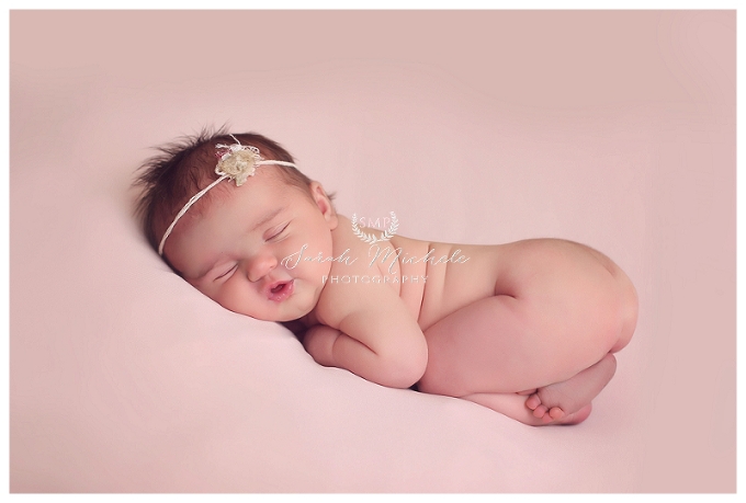 Maryland photographer Newborn Portraits