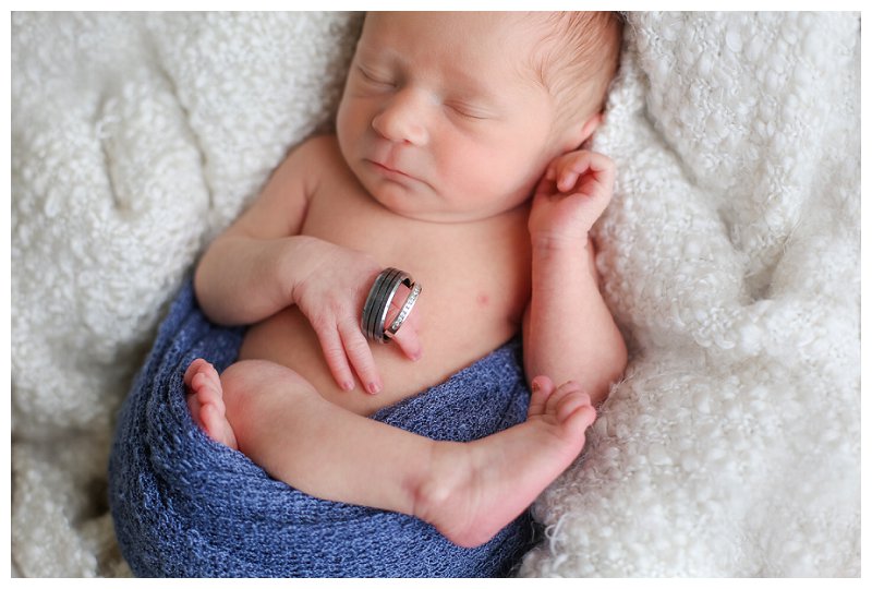 Annapolis newborn photographer 