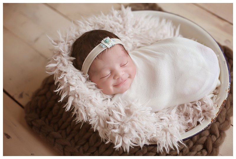 Annapolis Newborn Photographer baby smiles