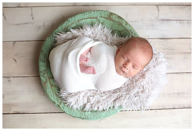 Annapolis Newborn photographer