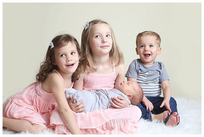 Annapolis Newborn photographer