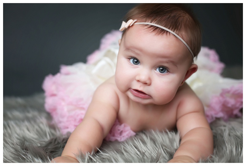 Annapolis family photographer 6 month session