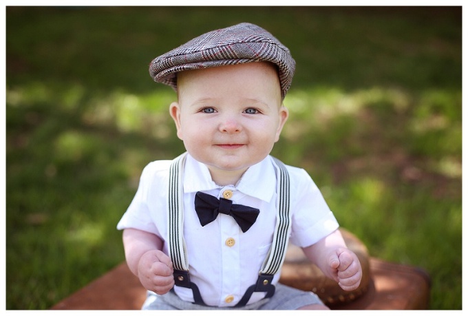 Baltimore Family Photographer 6 month shoot 