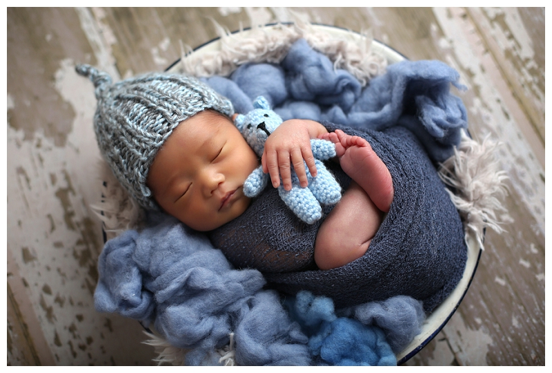 Baltimore Newborn photographer