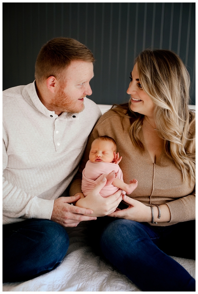 Baltimore Newborn photographer 