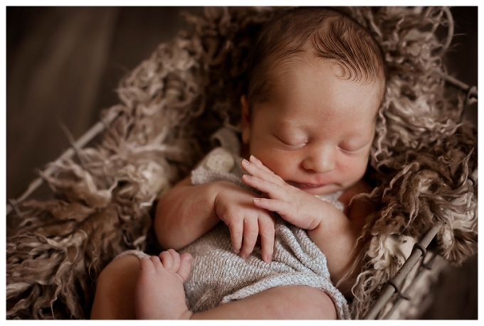 Annapolis Newborn Photographer Lifestyle 